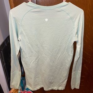 Lululemon swiftly tech long sleeve